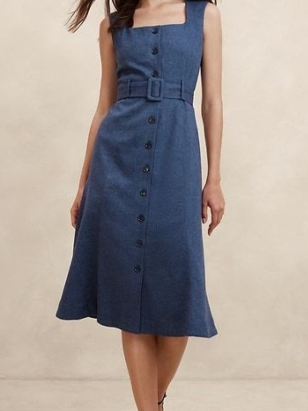 Banana Republic Size 10 Sleeveless Blue Button-Front Midi Dress with Belt